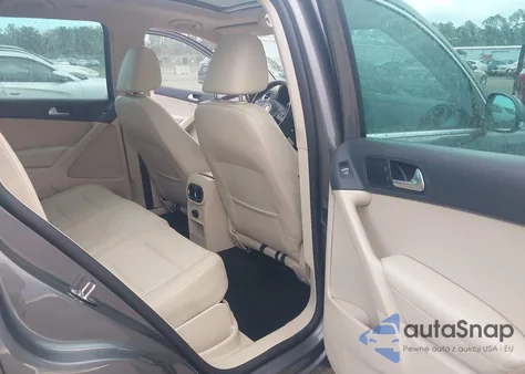 2012 Volkswagen Tiguan Se z USA, uszkodzony, nr VIN WVGAV7AX8CW000576